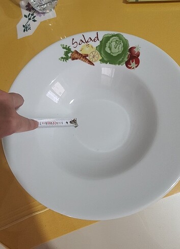 Salata kasesi