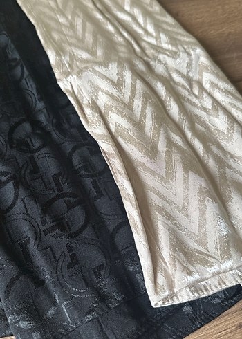 Taş ve siyah renk iki adet ŞAL - Görsel 2