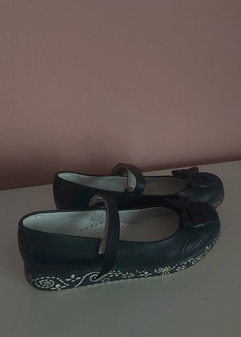 Kız Çocuk Lacivert Kemerli Babet - Görsel 2