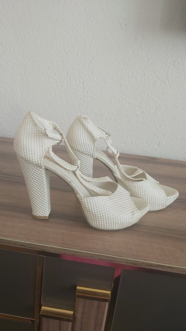 Beyaz Platform Topuklu Klasik Kadın Abiye Ayakkabı - Görsel 2