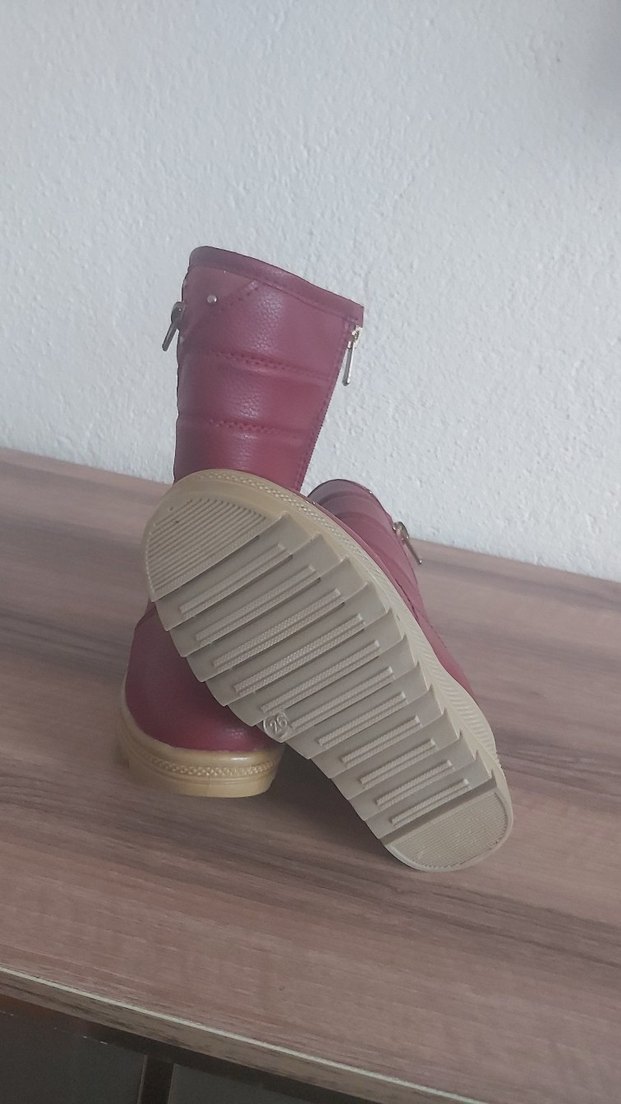 Kız Çocuk Bordo Tokalı Kauçuk Botlar - Görsel 3