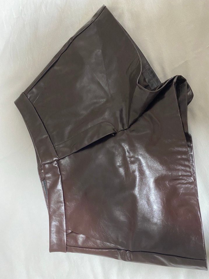 Kadın  Deri Mini Şort - Görsel 3