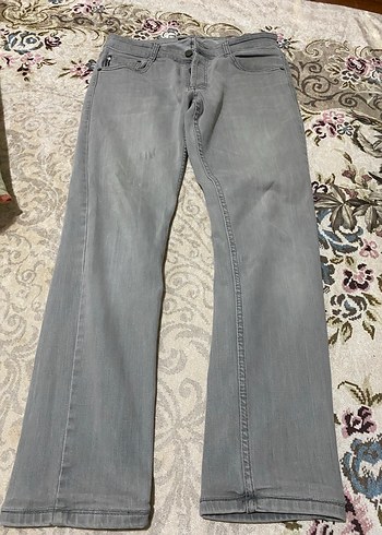 Armani Acik Gri Denim Jean