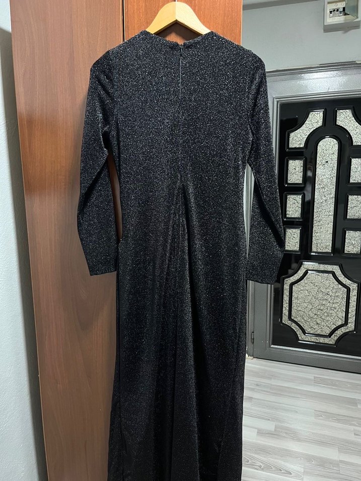 Uzun Siyah Tesettür Abiye Elbise - Görsel 3