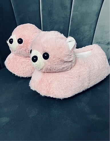 Diğer Kadın panduf