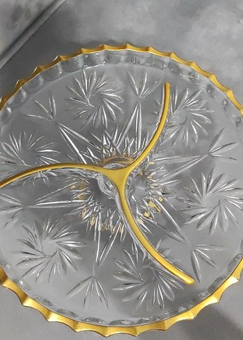 2 adet Altın işlemeli cam bölmeli servis tabağı - Görsel 3