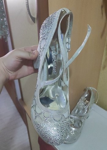 Diger Beyaz Dantel Detaylı Kadın Abiye Ayakkabı - Görsel 5