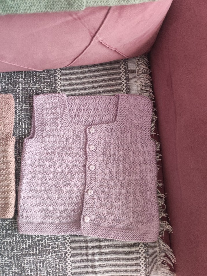 Kız Çocuk Gri Örme Kolsuz Hırka - Görsel 2