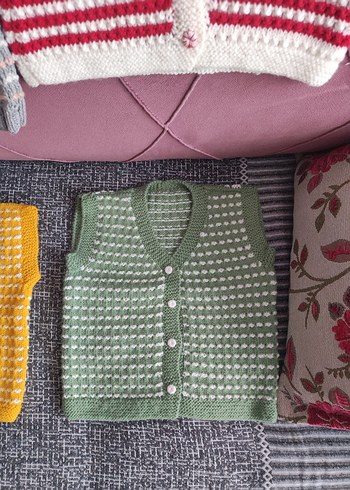 Kız- erkek bebek yelek - Görsel 10