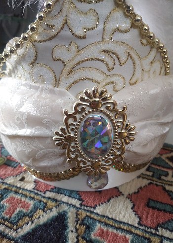 Klasik İşlemeli Beyaz Çocuk Takımı - Görsel 19