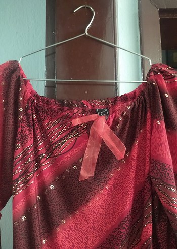 Bordo Dökümlü Uzun Kollu Tunik - Görsel 3