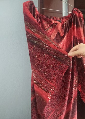 Bordo Dökümlü Uzun Kollu Tunik - Görsel 5