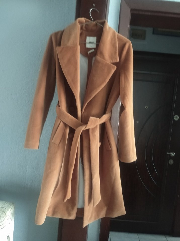 Bej Süet Düğmeli Kadın Uzun Kaban - Görsel 4