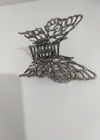 Beden Gri Metal Kelebek Tokası