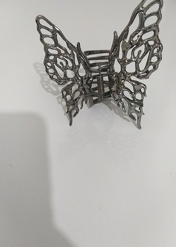 Gri Metal Kelebek Tokası