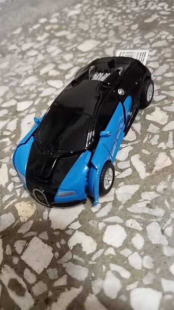 Transformers Dönüşe bilen Metal Araba Bugatti 12 cm