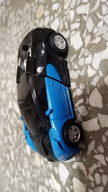 Beden Transformers Dönüşe bilen Metal Araba Bugatti 12 cm