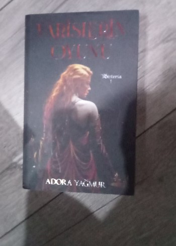 Adora Yağmur - Varislerin Oyunu Roman