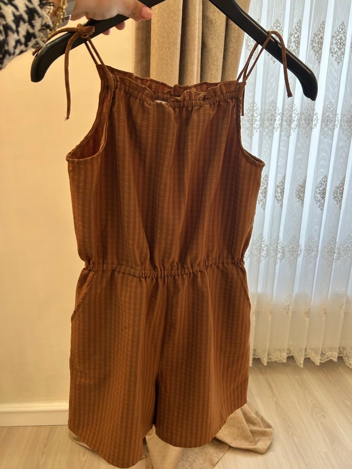 Kadın Kahverengi Belden Kemerli Mini Tulum - Görsel 2