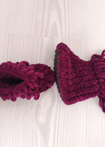 Kız Çocuk Mor Örgü Püsküllü Ev Terliği - Görsel 7