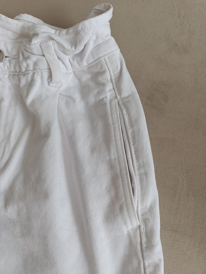 Zara Yüksek Bel Beyaz Denim Şort — görsel 8/10