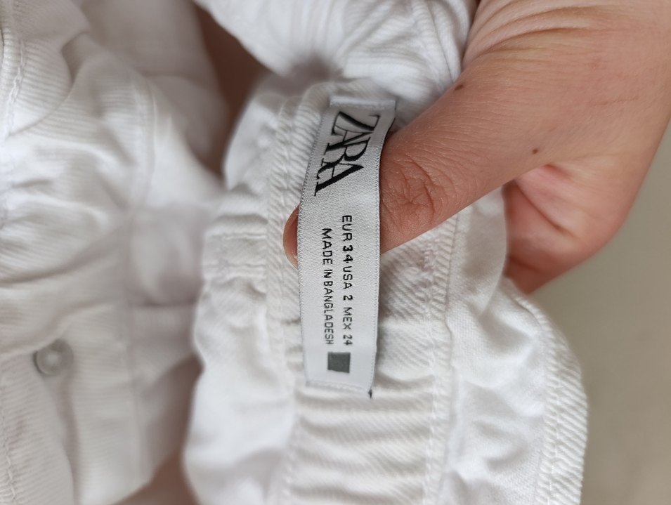 Zara Yüksek Bel Beyaz Denim Şort — görsel 4/10