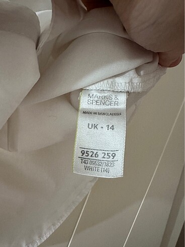 42 Beden Marks & Spencer Gömlek