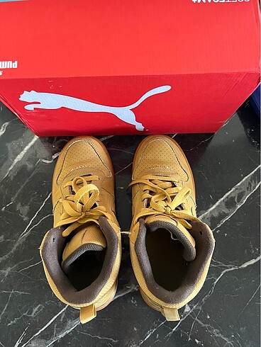 Nike boğazlı