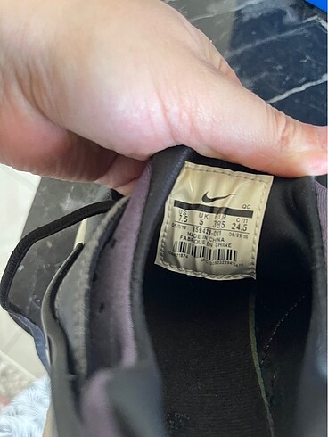 38,5 Beden Nike huarace