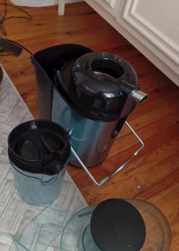 Gri Arzum Mela Katı Meyve Sıkacağı - Görsel 2