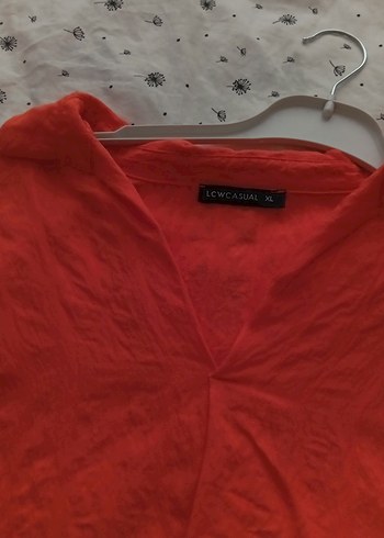 Kırmızı V Yaka Uzun Kollu Keten Gömlek - Görsel 2