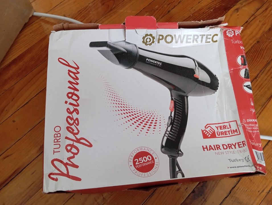 Siyah Powertec Profesyonel Saç Kurutma Makinesi - Görsel 2