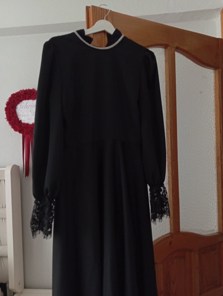 Dantel Detaylı Siyah Uzun abiye - Görsel 4