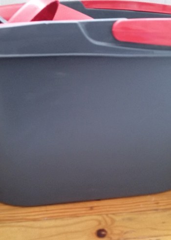 Kırmızı Saplı Gri Temizlik Kovası - Görsel 6