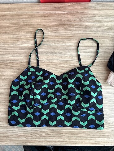 Trendyolmilla crop