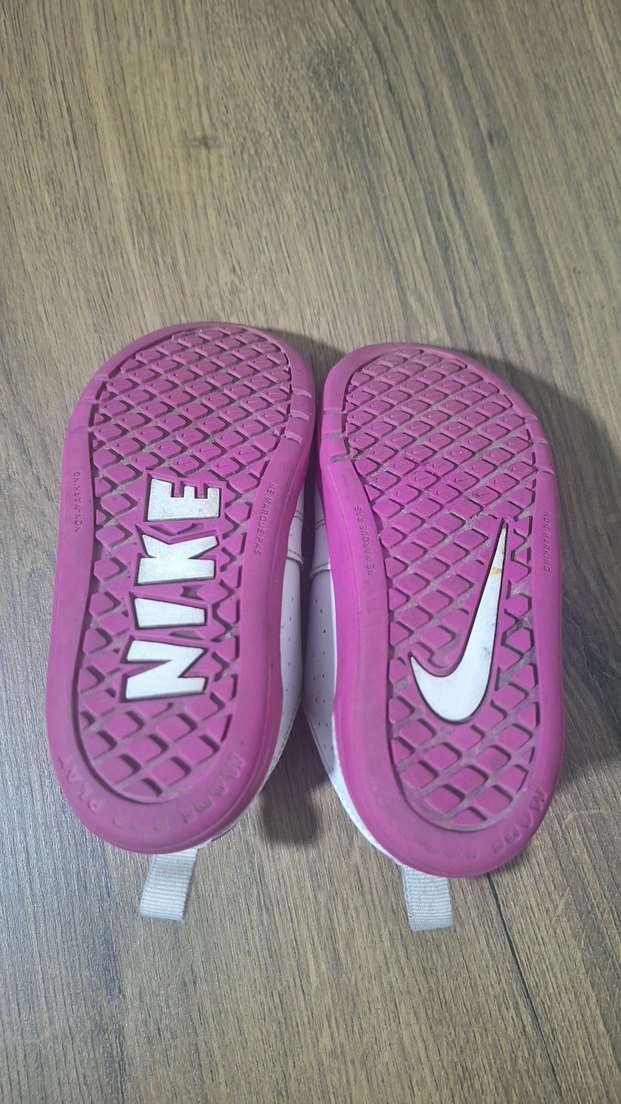 Nike Kız Çocuk Pembe Cırt Cırtlı Orijinal Spor Ayakkabı - Görsel 4