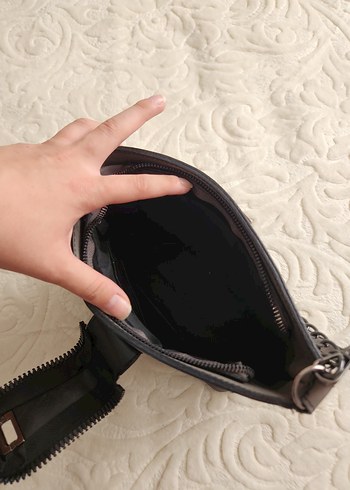 Beden Zincir Detaylı Gri Kadın Çanta