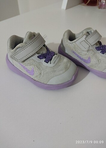 Nike spor ayakkabi