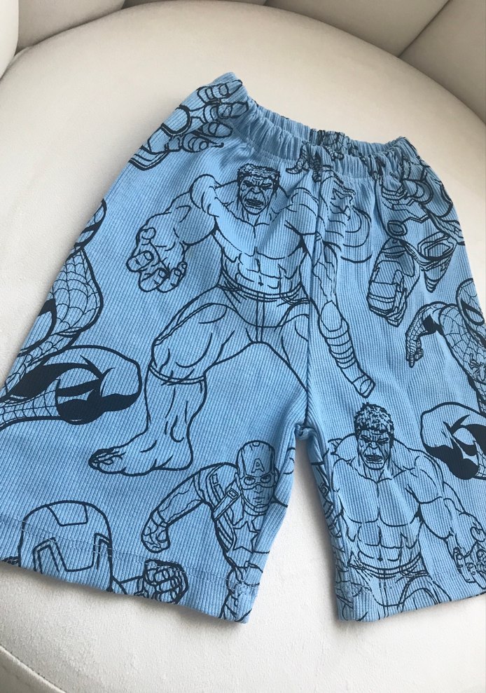 Mavi Süper Kahraman Desenli Erkek Şort - Görsel 2
