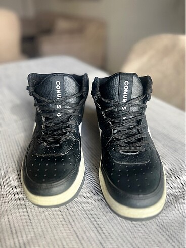 Converse spor ayakkabı