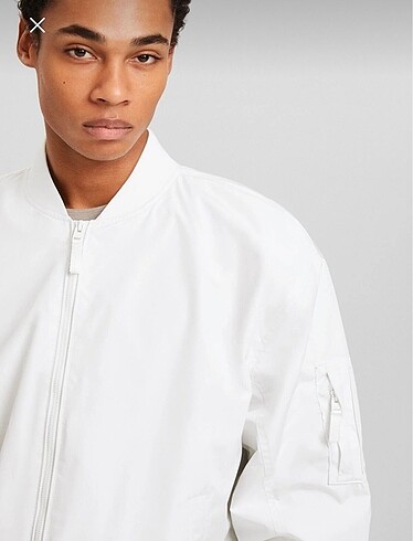 xs Beden beyaz Renk bershka bomber