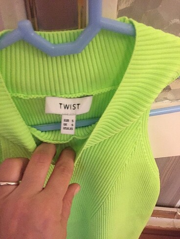 Twist Neon kazak