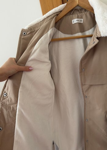 Krem Renk Kadın Kışlık Mont Kürklü Yaka - Görsel 3