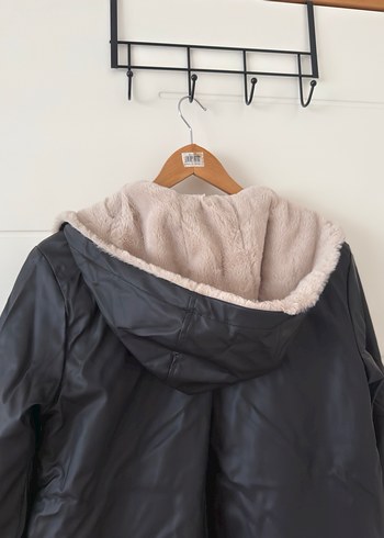 Siyah Midi Peluş Detaylı Salaş Kaban - Görsel 6