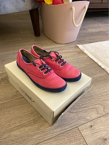 37 Beden pembe Renk Orijinal keds marka ayakkabı