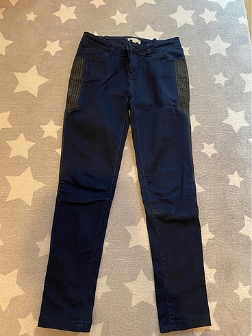 Twist deri detaylı jean