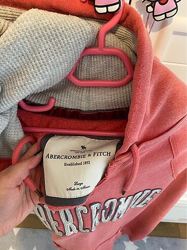 l Beden Abercrombie sweat