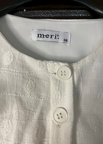 Nakışlı Beyaz Etekli Takım - Görsel 2