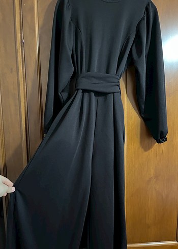 Siyah Kemerli Uzun Kollu Uzun Bol Paça Tulum - Görsel 2