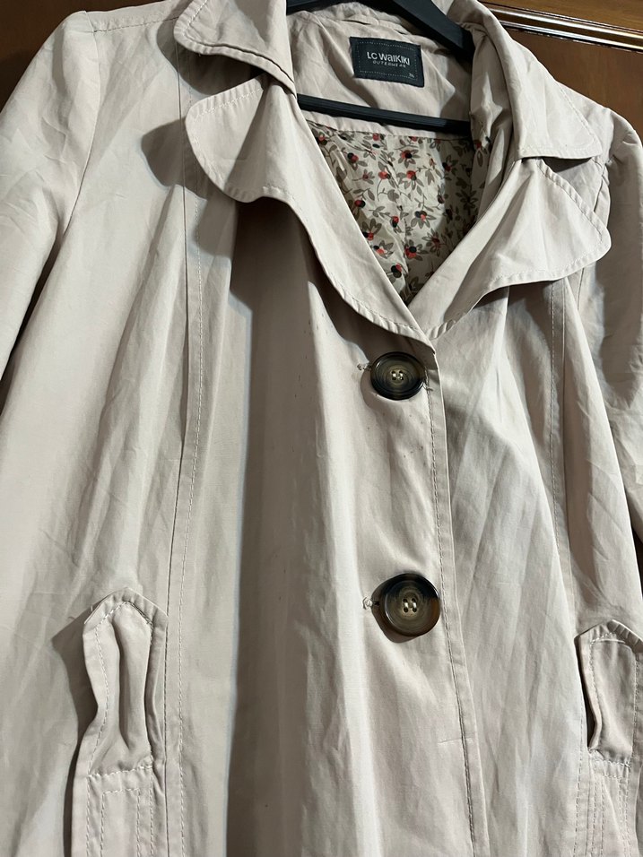 Bej Düğmeli Midi Kadın Trençkot - Görsel 3